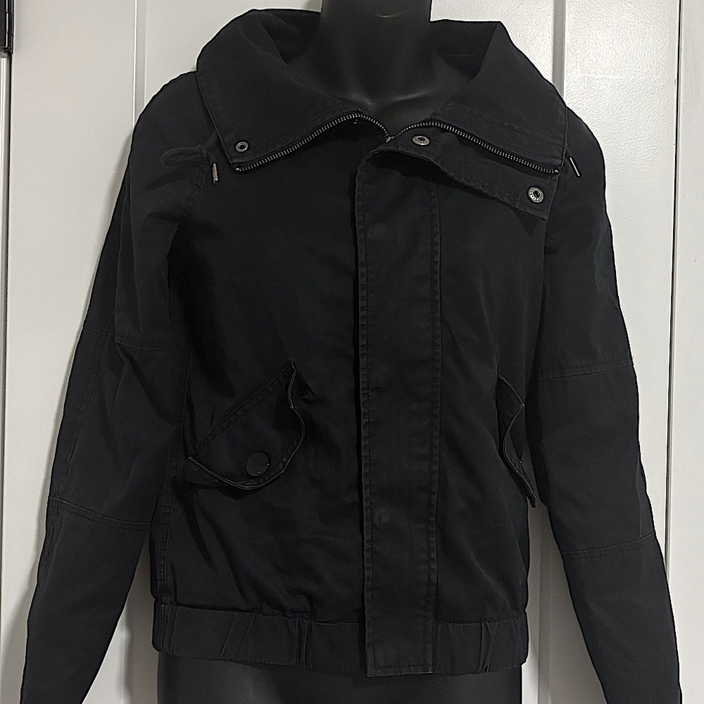 TNA Aritzia Black Light Spring Bomber Jacket Size XXSβ 00